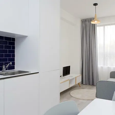 My Modern Homey At Apartman Porto