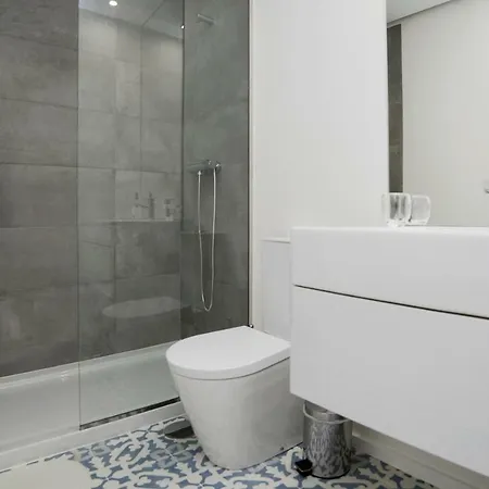 アパート My Modern Homey At *