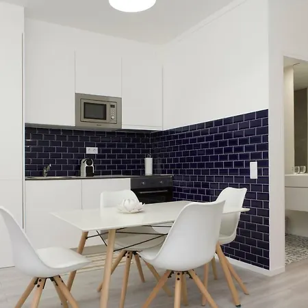 アパート My Modern Homey At